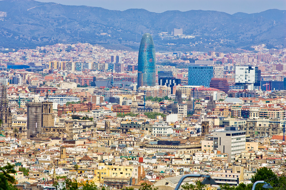 Barcelona - Barcelona una città da scoprie ed amare per la luce, i colori, i suoni