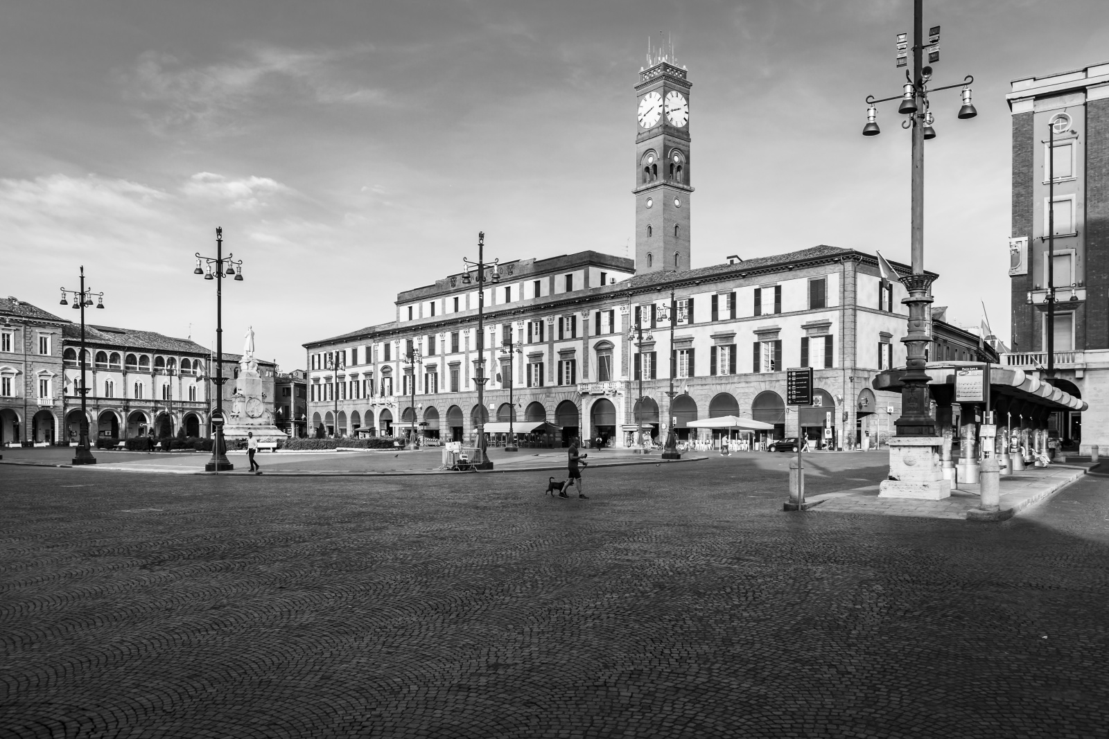 Piazza Aurelio Saffi - foto settembre 2018
